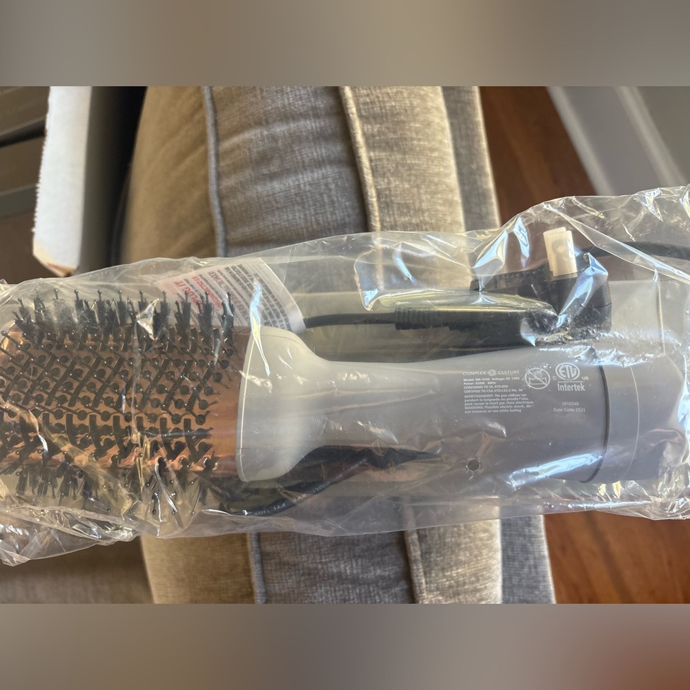 Complex Culture Smoothing Blowout Brush